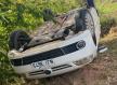 Mulher perde o controle e capota carro na Perimetral
