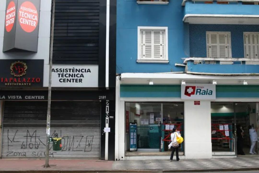 ANPD notifica RaiaDrogasil por uso de dados sensíveis de consumidores