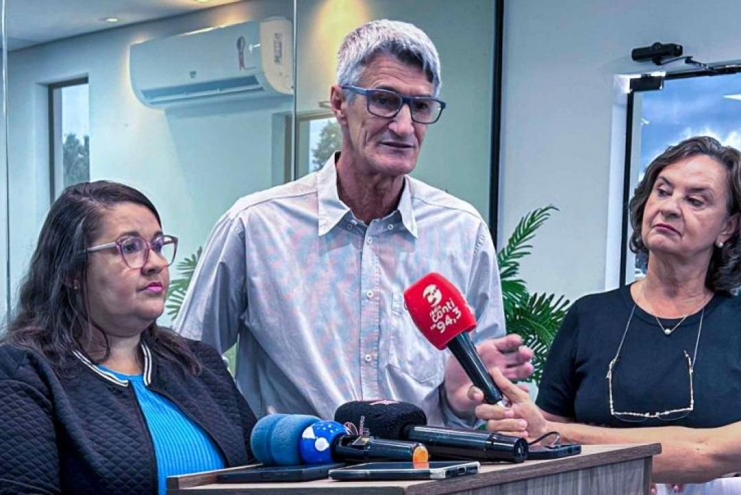 Prefeito convoca ‘meia coletiva’ e rebate reportagem do G1: “Foi um erro” 