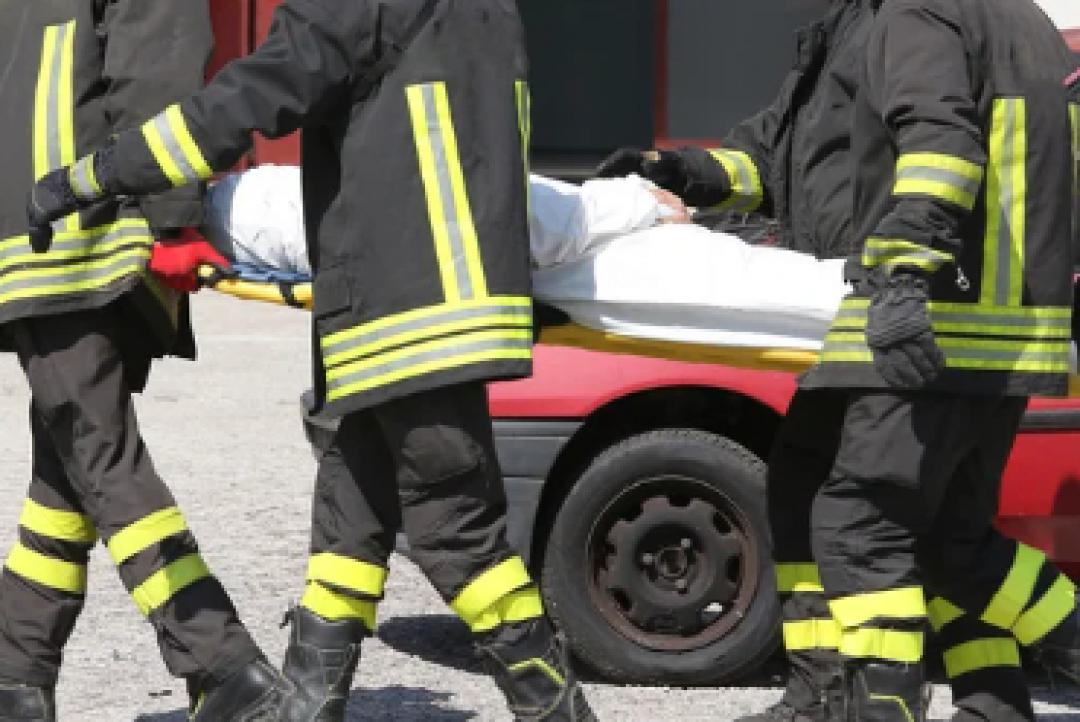 Homem fica ferido após trator passar sobre suas pernas em Alta Floresta  