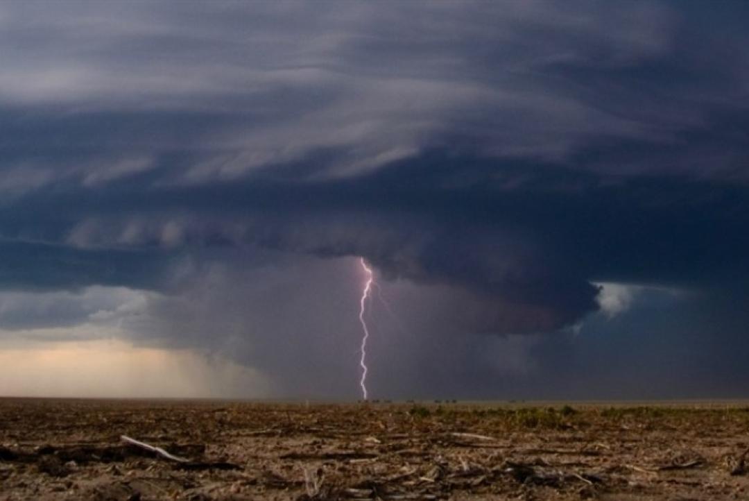 MT entra em alerta com risco de temporais e vendavais