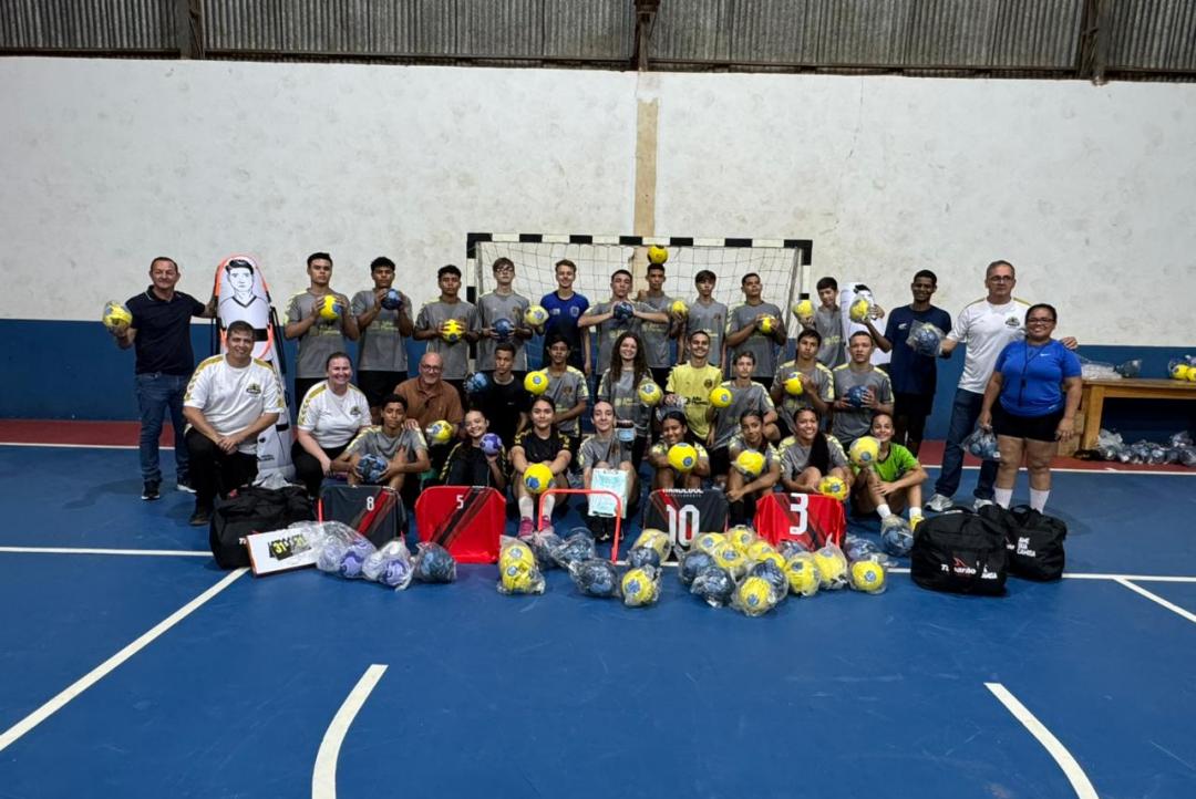 Luciano Silva fortalece o esporte e garante estrutura completa para o Handebol de Alta Floresta