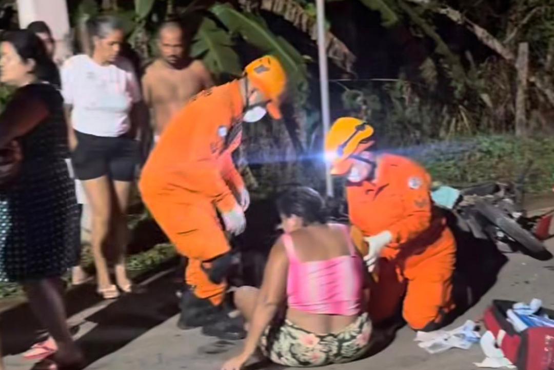 Acidente entre duas motos deixa três feridos na Avenida Teles Pires