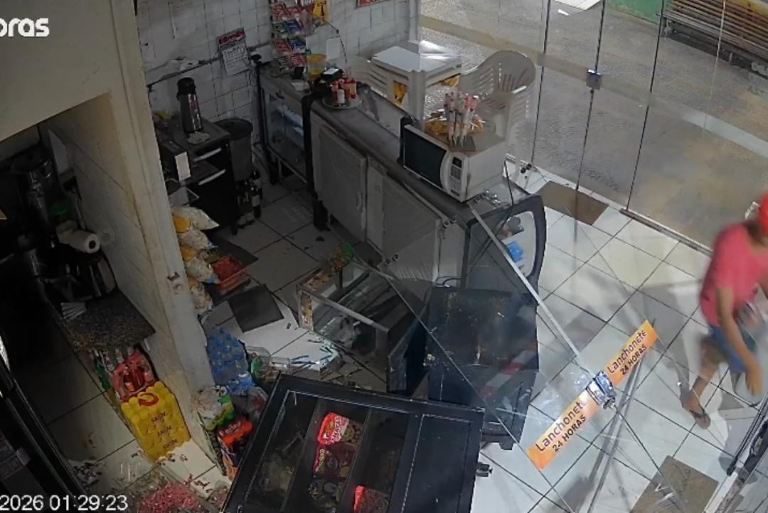 Lanchonete no terminal rodoviário de Alta Floresta é alvo de arrombamento