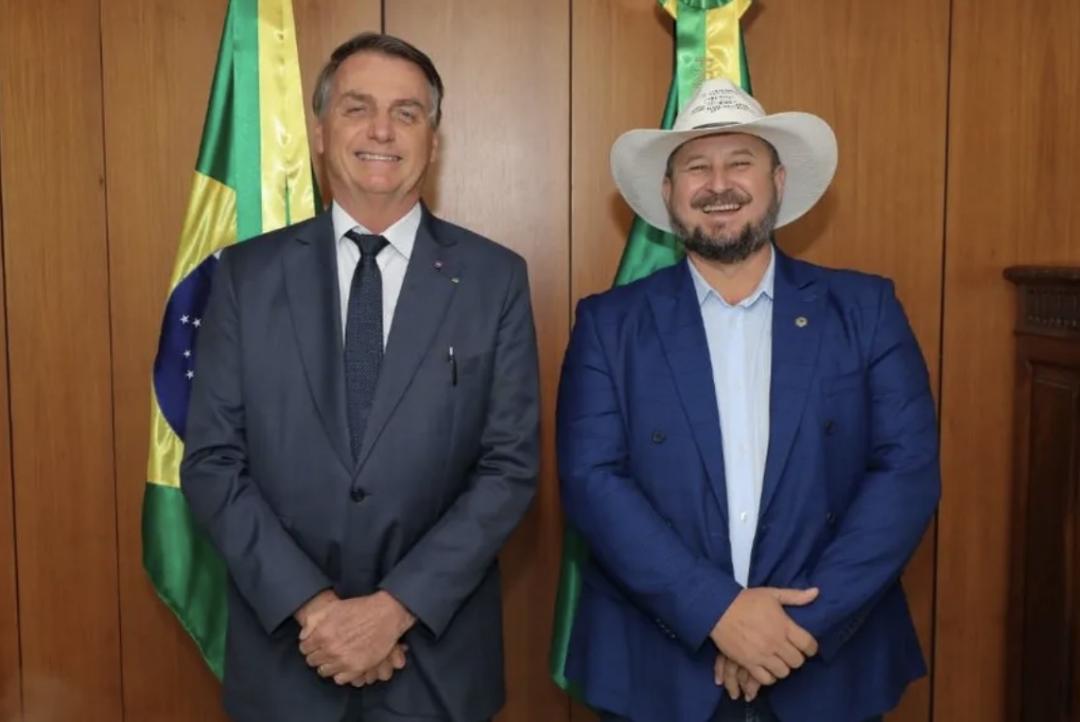 Em Alta Floresta, Cattani critica situação de Bolsonaro e reforça discurso da direita