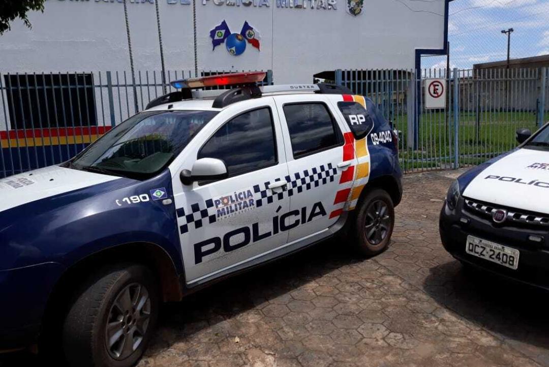 Homem é detido após xingar e ameaçar a própria mãe em Colíder