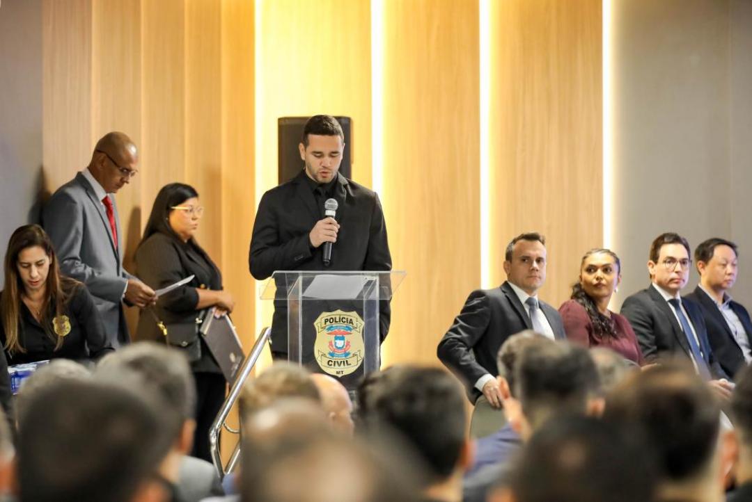 Polícia Civil empossa 124 novos investigadores e escrivães para reforçar atuação no interior de MT