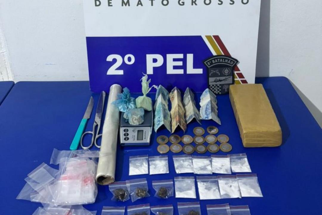 Abordagem da PM na MT-208 termina com quatro presos, drogas e motocicleta adulterada em Nova Monte Verde