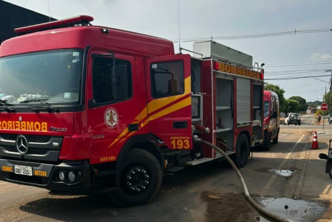 Princípio de incêndio em restaurante mobiliza Corpo de Bombeiros no centro de Alta Floresta