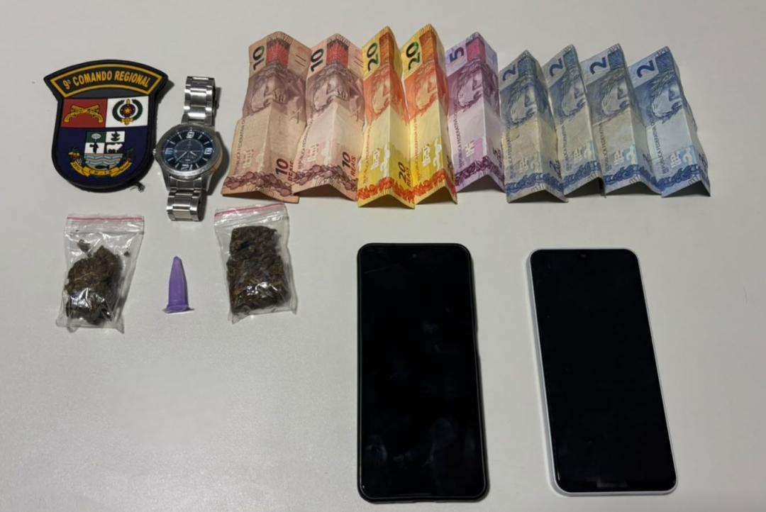 Rastreamento de celular perdido leva PM a suspeito com drogas em Alta Floresta