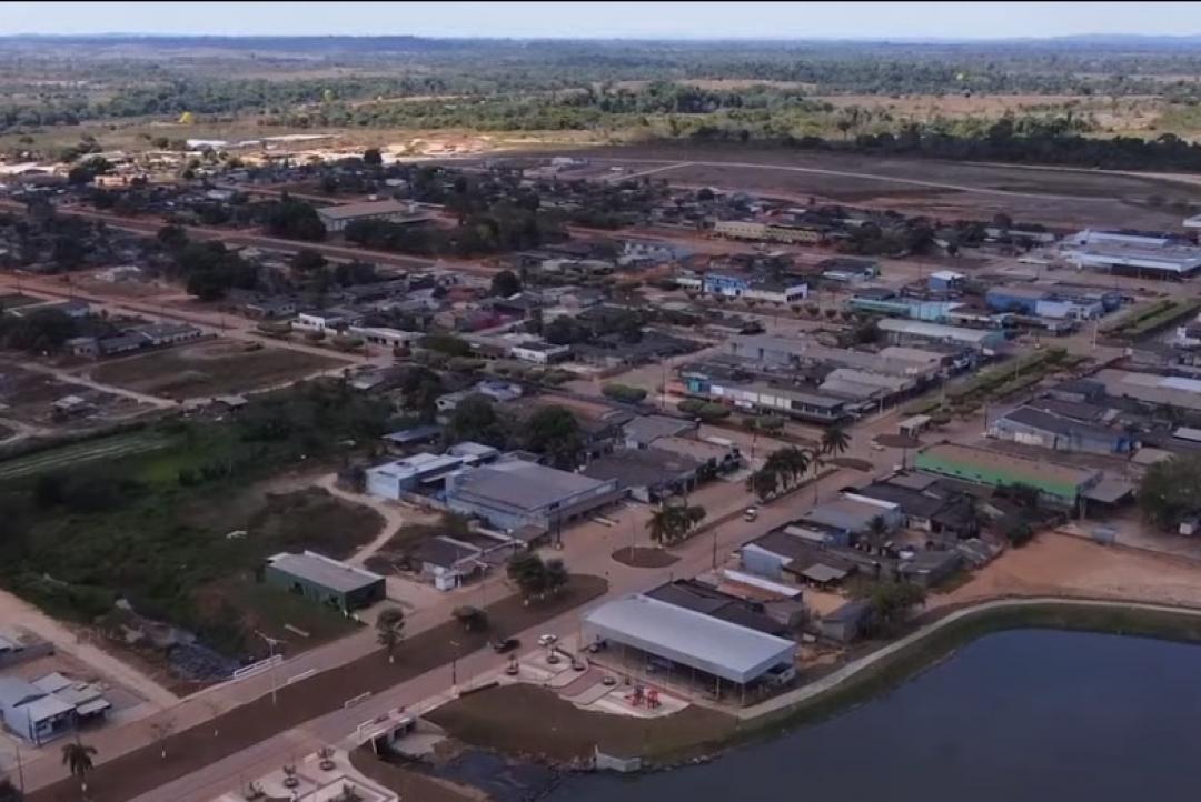Cozinheira de garimpo escapa de tentativa de estupro após vizinhos conterem suspeito em Apiacás
