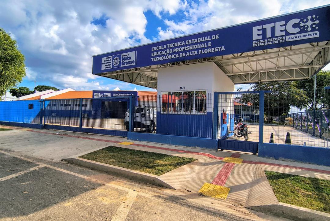 Estudante tem R$ 1,4 mil furtados dentro de sala de aula em escola técnica de Alta Floresta
