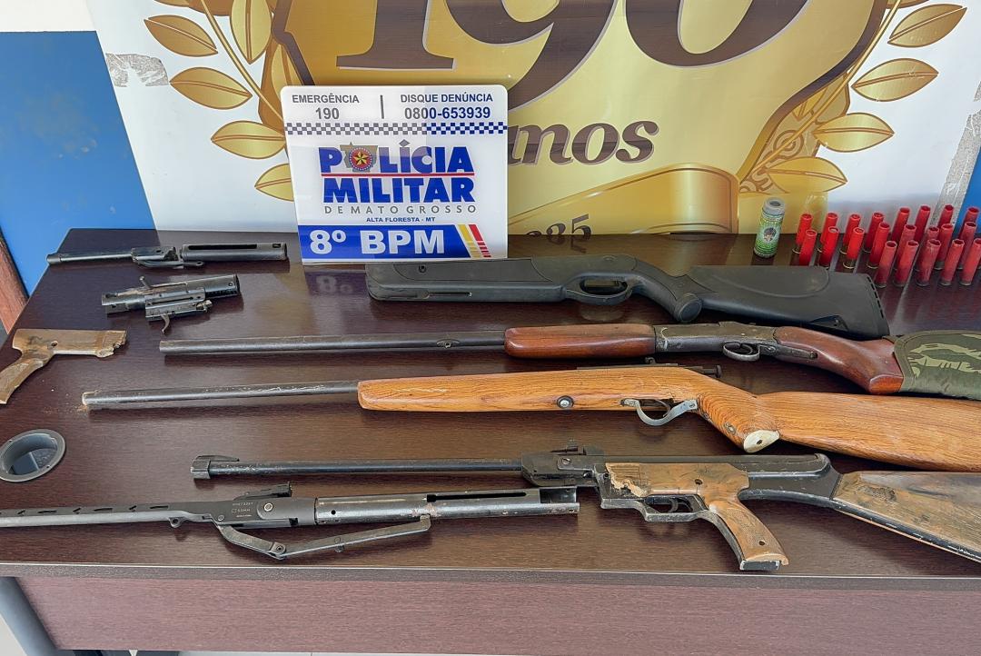 Violência doméstica termina com agressões e apreensão de quatro espingardas em Alta Floresta.