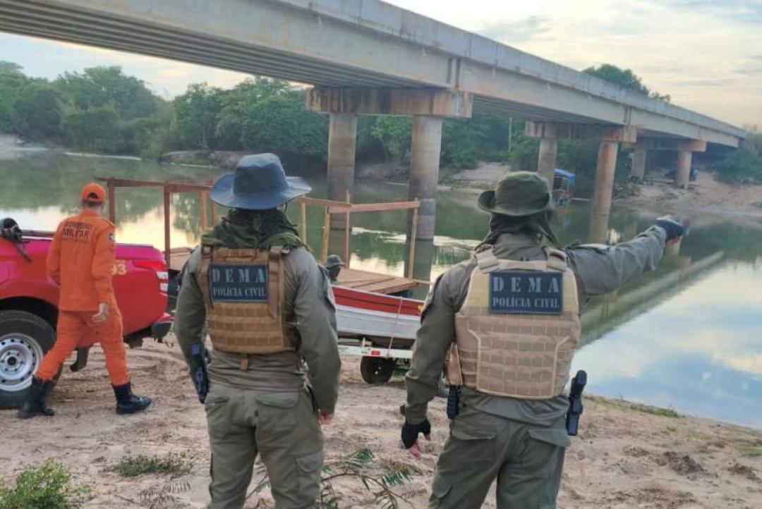 Operação mira 28 balsas de garimpo ilegal em rios do norte de Mato Grosso