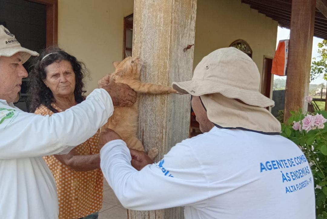 Alta Floresta já vacinou mais de 3 mil animais na zona rural e prepara Dias D contra a raiva