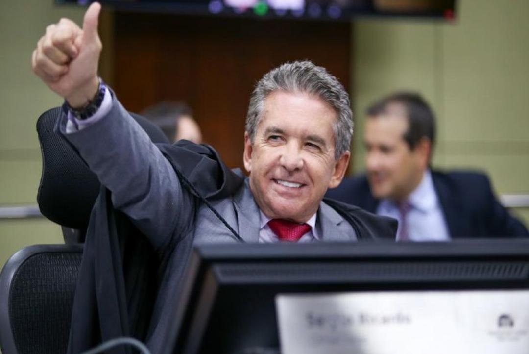 Presidente do TCE-MT é preso pela Polícia Federal em operação que investiga irregularidades em contratos