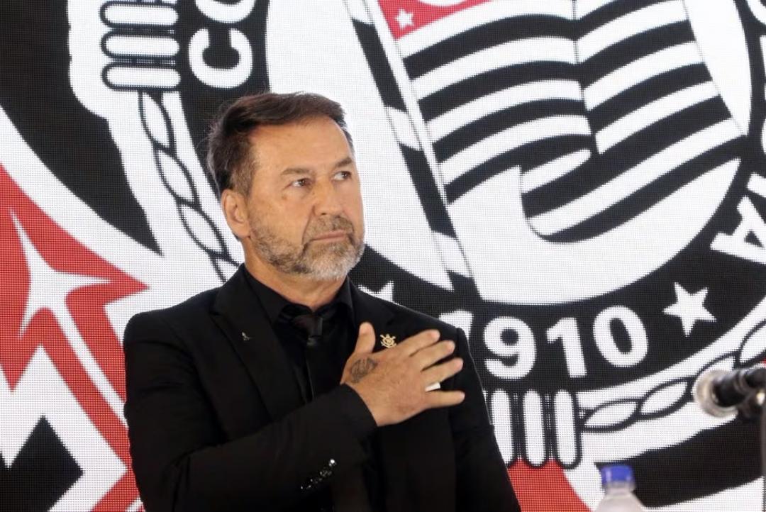 Augusto Melo revela tamanho da dívida do Corinthians e avisa: ‘Vai sair mais coisa’