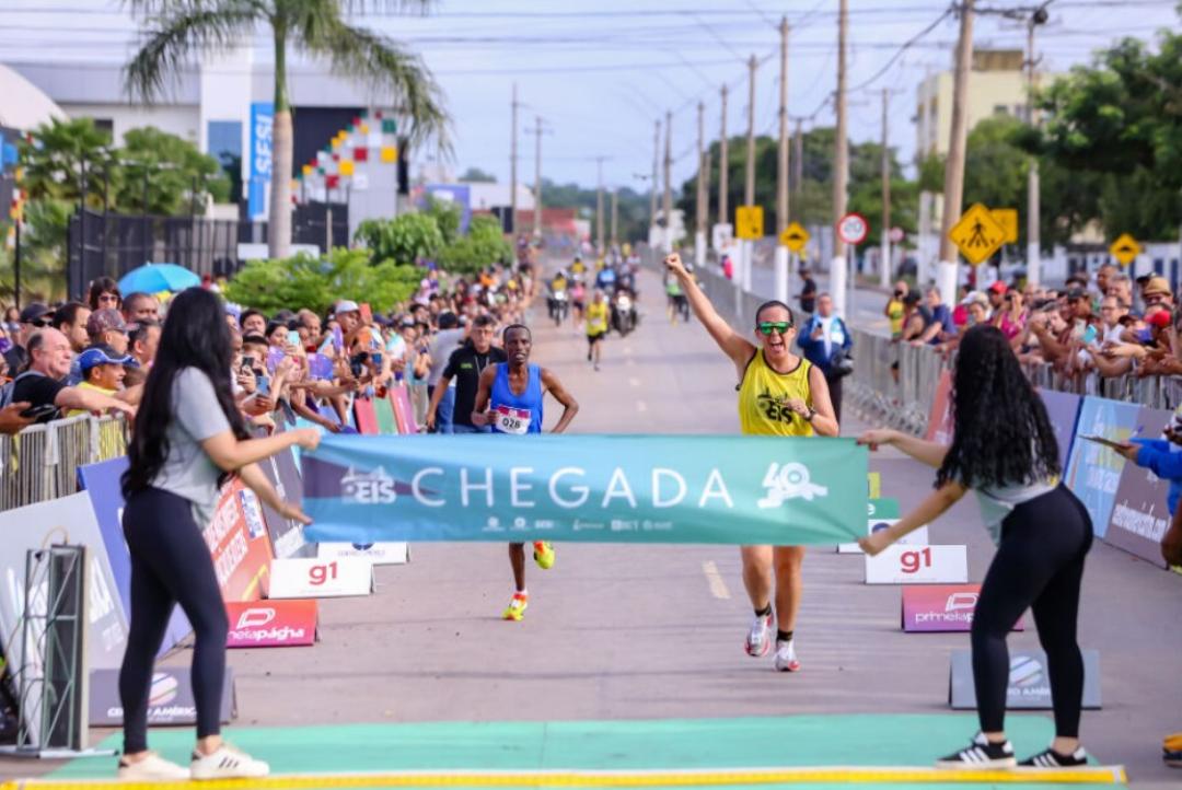 Corrida de Reis leva 20 mil pessoas para as ruas da capital