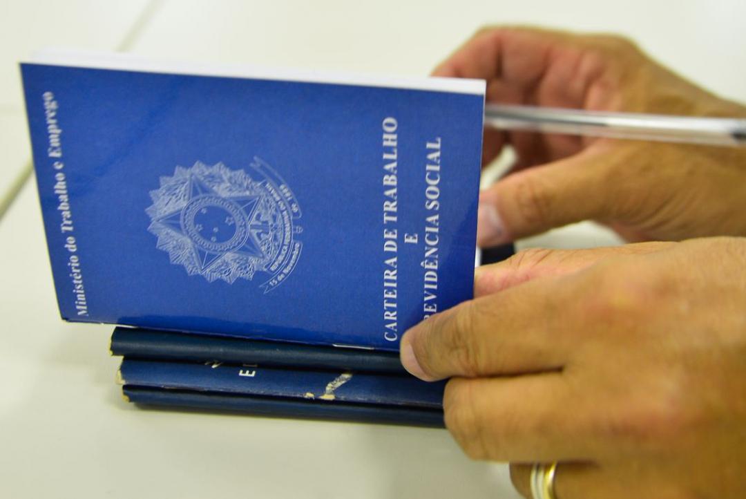 MT fecha 2024 com mais de 25,7 mil novas vagas de emprego, segundo Caged