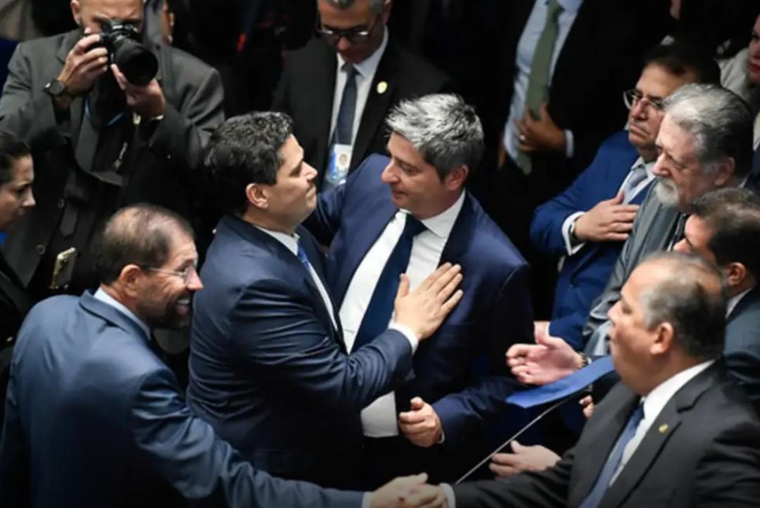 Davi Alcolumbre é eleito presidente do Senado com ampla maioria