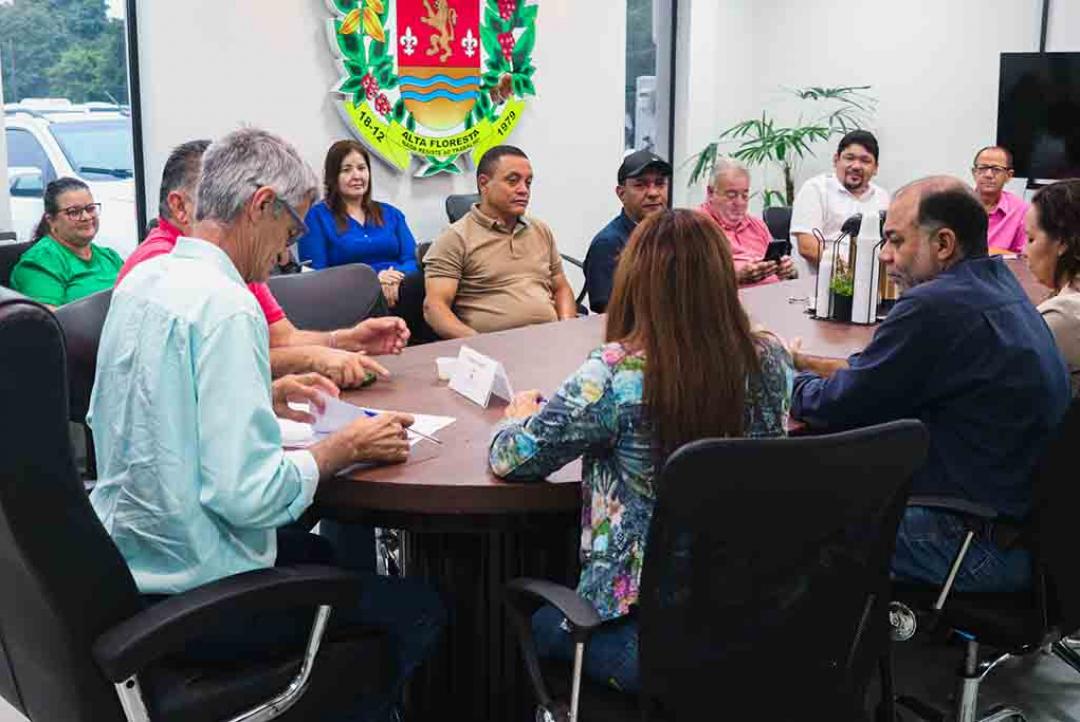 Servidores públicos de Alta Floresta terão reajuste de 5% do RGA; pelo segundo ano consecutivo percentual supera o parâmetro oficial