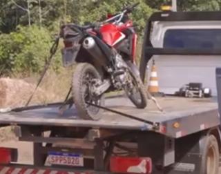 Investigadores da Polícia Civil localizam moto furtada em Alta Floresta