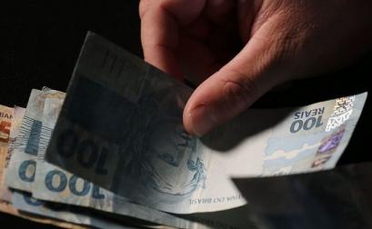 Mato Grosso tem 13ª maior média salarial do setor de serviços no Brasil, aponta IBGE
